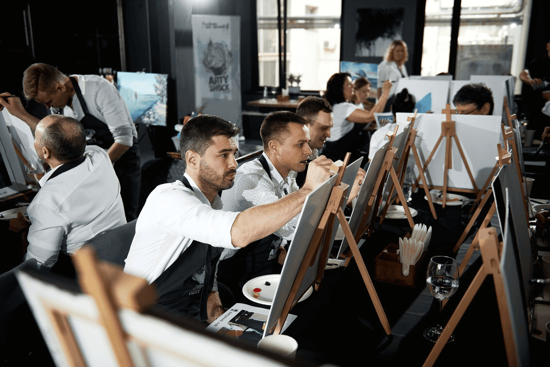 Kunst als Teambuilding-Maßnahme: Kreative Wege für Unternehmen in Berlin I Art Space Berlin