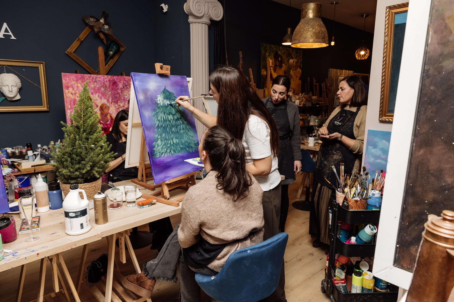Kreative Firmenevents – Teambuilding, Netzwerken & Feiern I Art Space Berlin